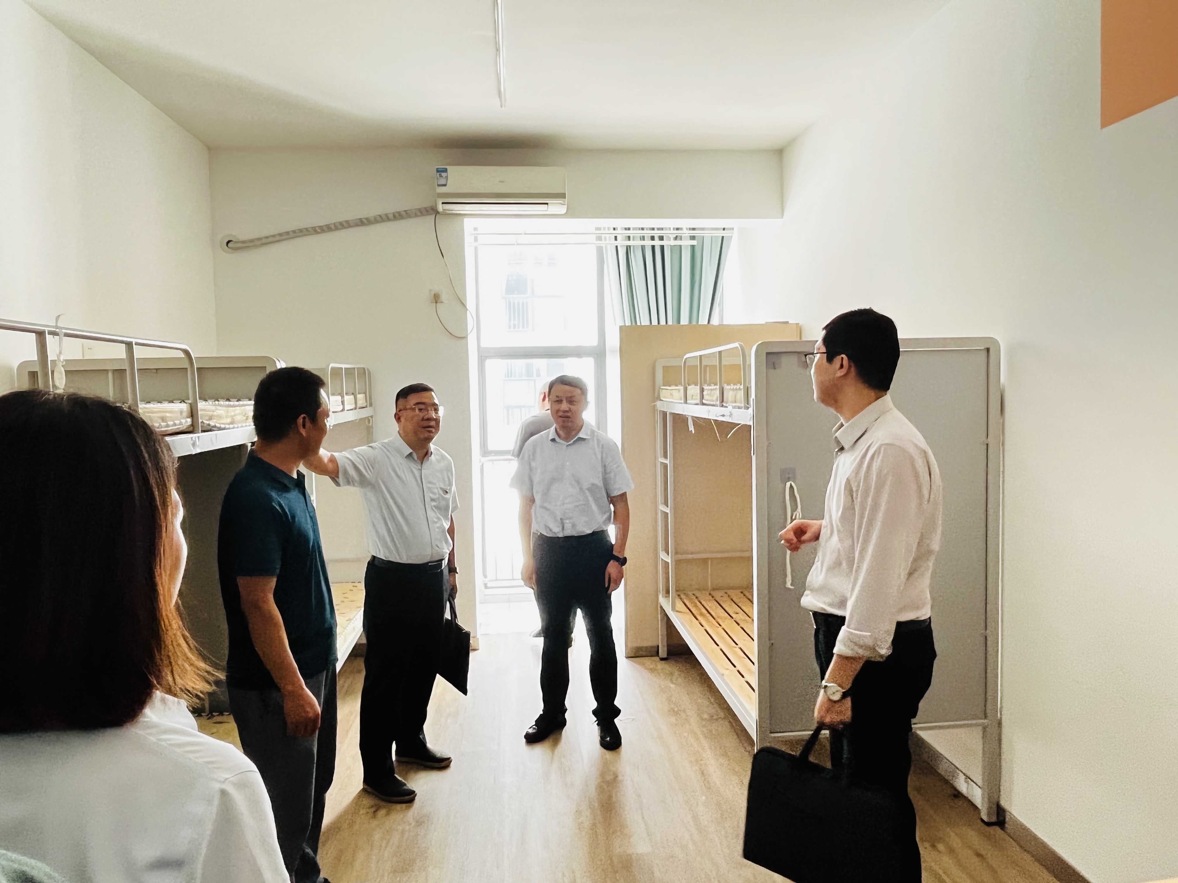 新区宜居  未来已来 —NG娱乐集团开展联合主题党建共建活动